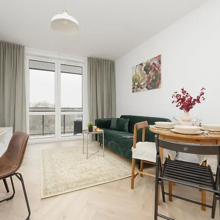 아파트 Modern With Balcony Near Aleje Jerozolimskie By Renters 바르샤바