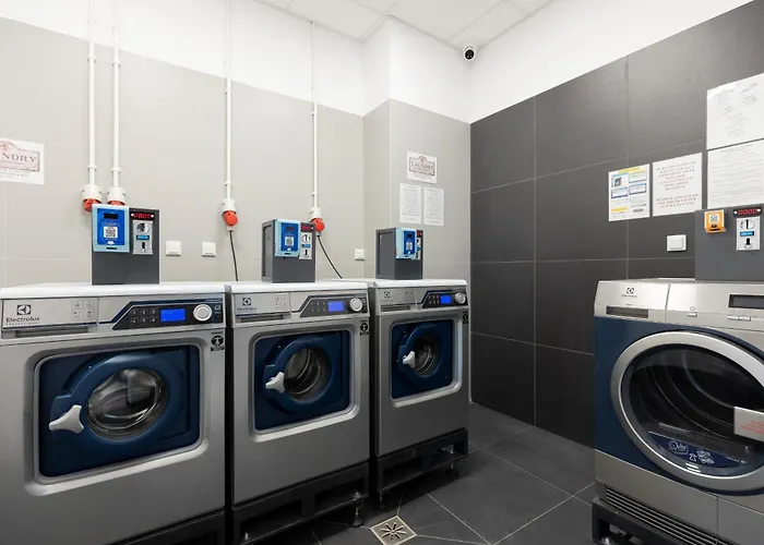 Apartament Modern With Balcony Near Aleje Jerozolimskie By Renters