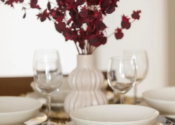 Modern With Balcony Near Aleje Jerozolimskie By Renters Appartamento