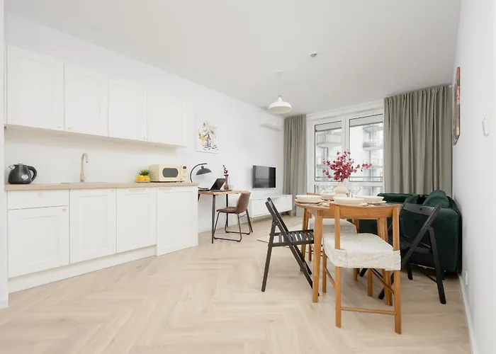 Appartamento Modern With Balcony Near Aleje Jerozolimskie By Renters