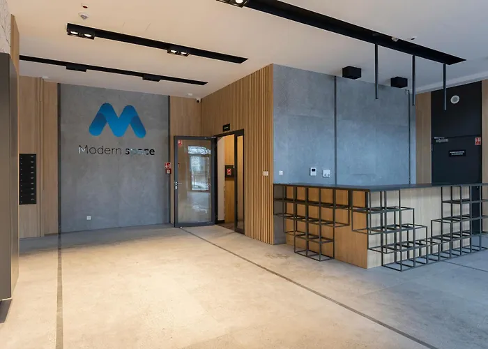 Modern With Balcony Near Aleje Jerozolimskie By Renters Apartament