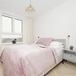 Modern With Balcony Near Aleje Jerozolimskie By Renters Apartment